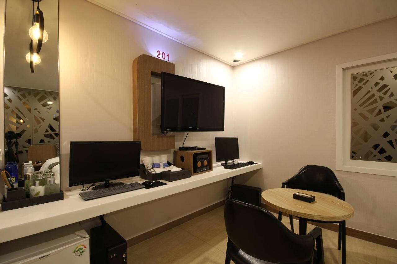 Hotel Gem Busan Exteriör bild