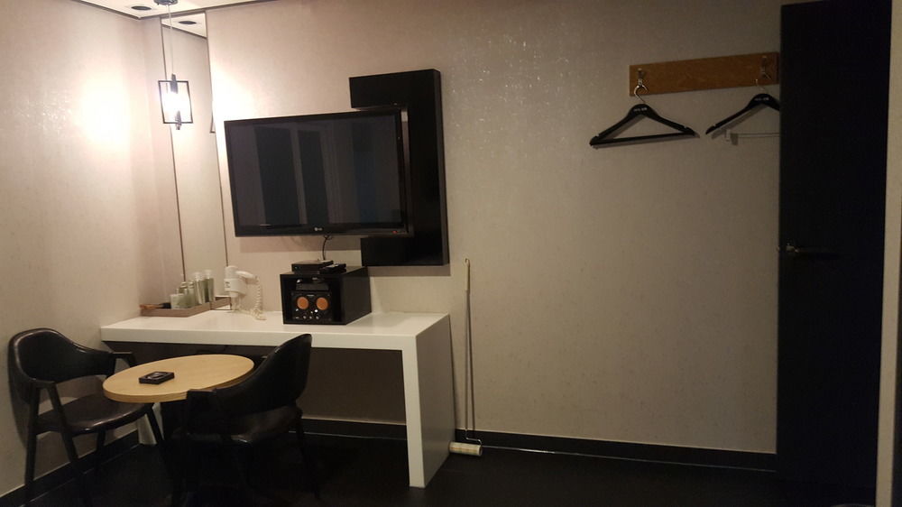 Hotel Gem Busan Exteriör bild